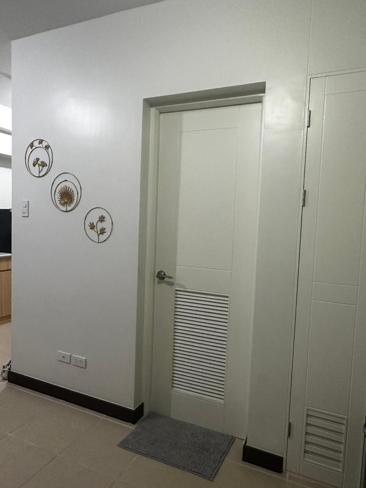 2 Bedroom Condo Unit Near Sm Bf & Naia At The Atherton By Dmci With 2 Balcony Paranaque City Zewnętrze zdjęcie